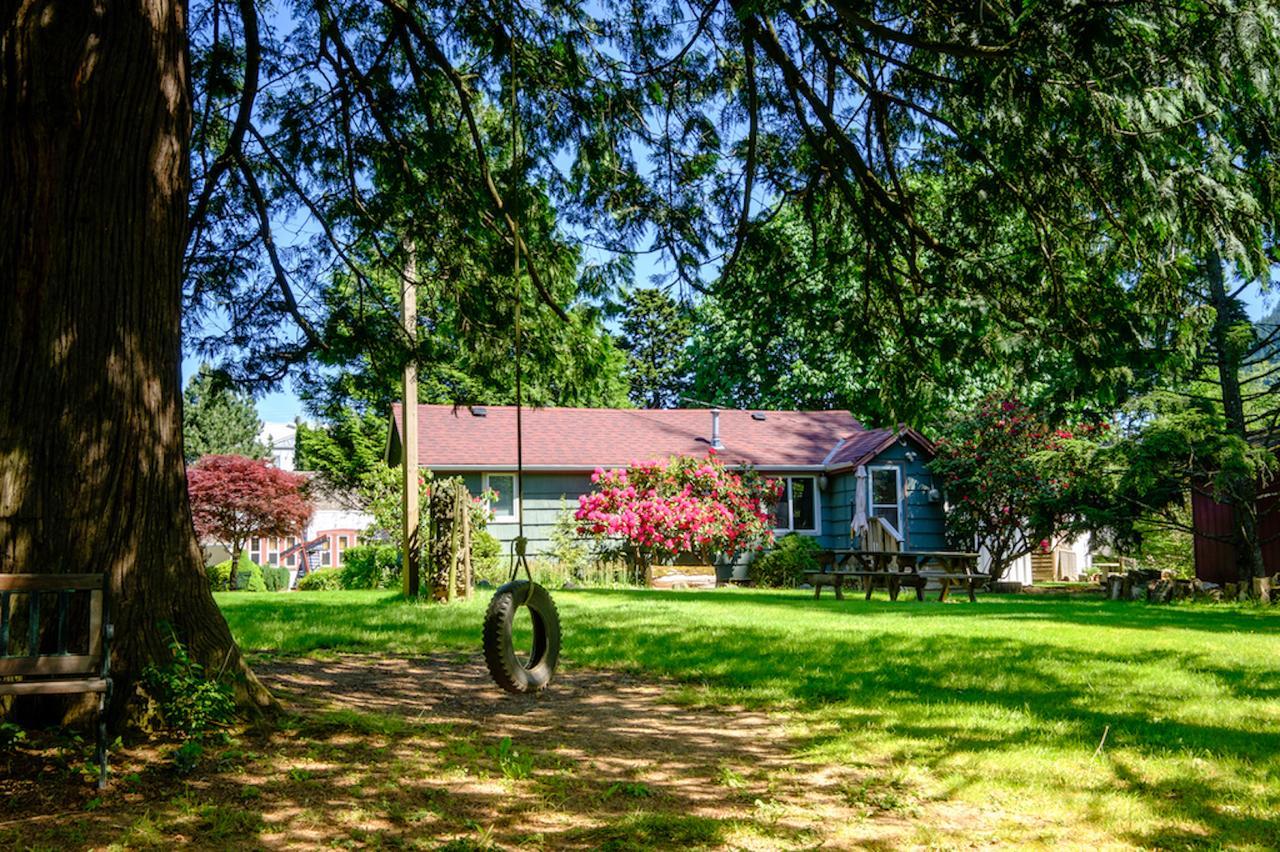 Bramblebank Cottages Harrison Hot Springs Eksteriør bilde